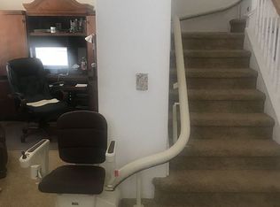 1211 Via Vista Dr, Riverside, CA 92506