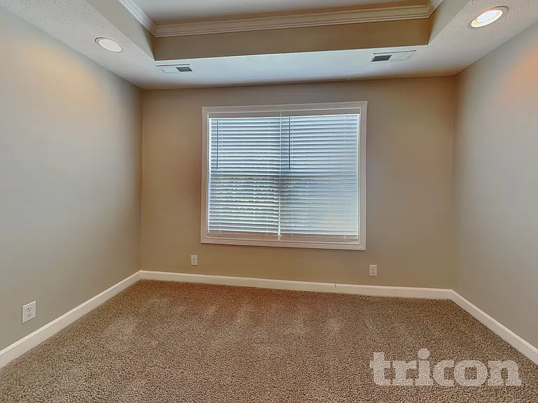685 Ellie Nat Dr — Photo 6