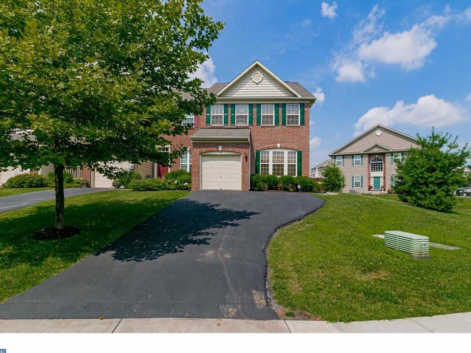 1st image of 107 Penns Manor Dr