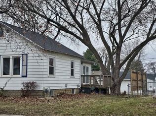 1623 Hawthorne Ave, Waterloo, IA 50702