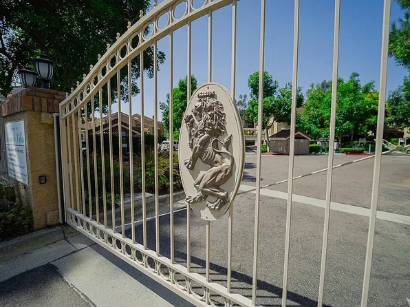 (undisclosed Address), Carlsbad, CA 92009