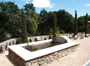 35 Forest Dr, Napa, CA 94558