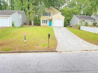 5059 Martins Crossing Rd, Stone Mountain, GA 30088