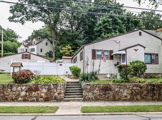 129 Vincellette St, Bridgeport, CT 06606