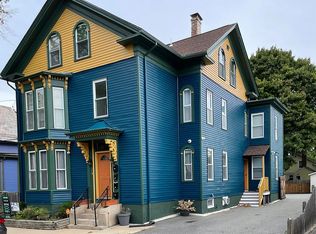 26 Hammond St, Providence, RI 02907