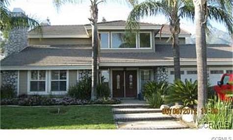 2nd image of 8200 Thoroughbred St