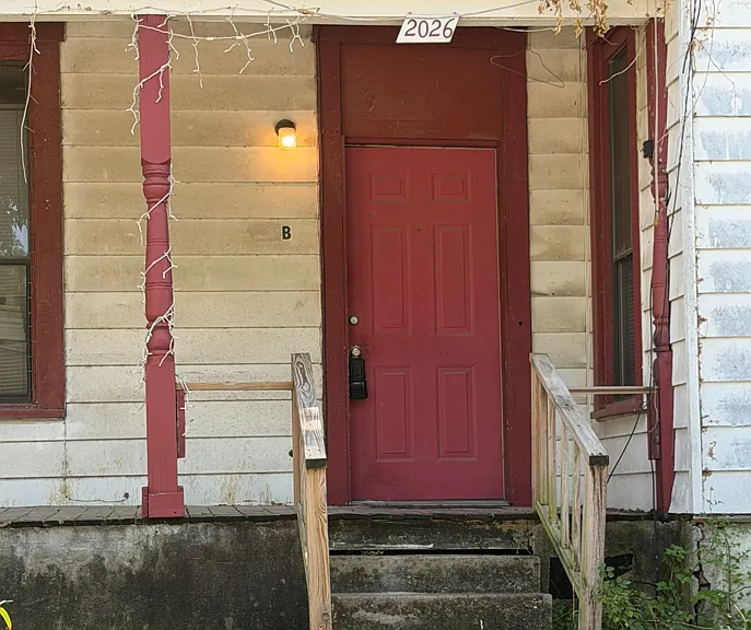2026 Clay Ave #B — Photo 1