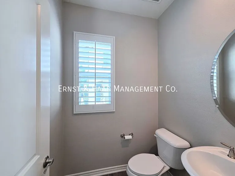 4735 Holly Ave — Photo 31