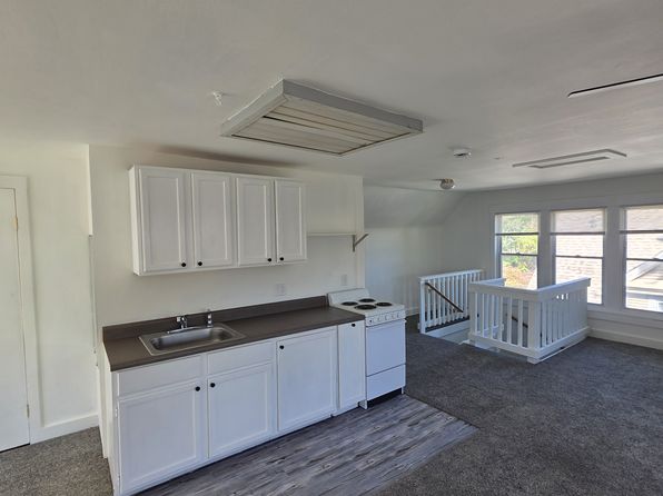 80 Hawthorne Ave APT 3