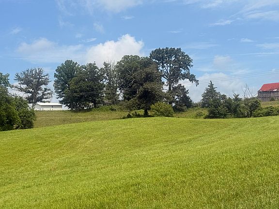 3rd image of 250 McClendon Rd