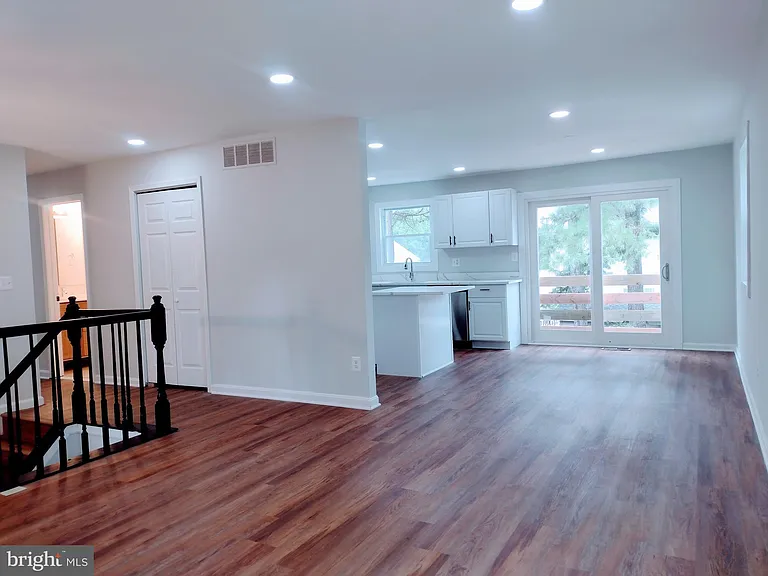 12707 Duckettown Rd — Photo 3