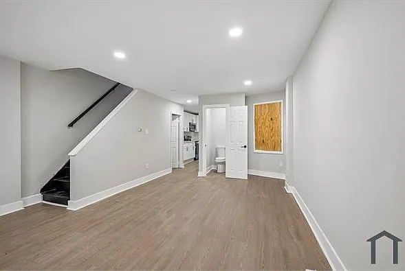 40 W Reger St — Photo 5
