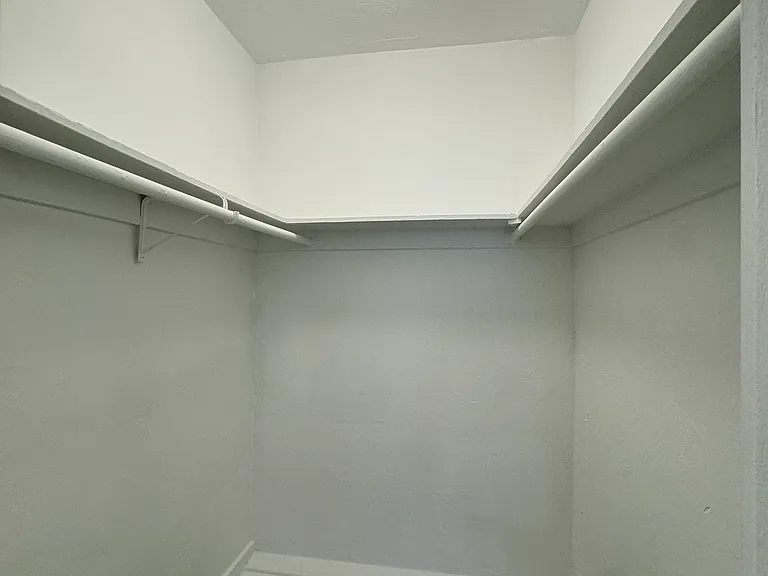 1035 9th St #17 — Photo 5