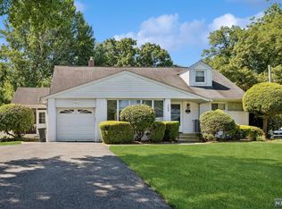 264 Ridge St, New Milford, NJ 07646