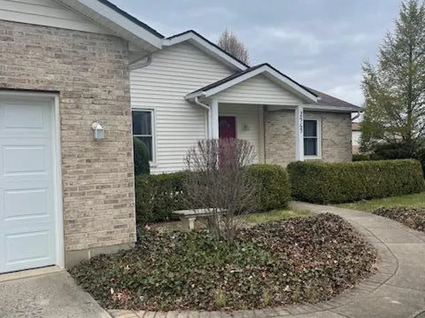 2565 E Possum Rd, Springfield, OH 45502