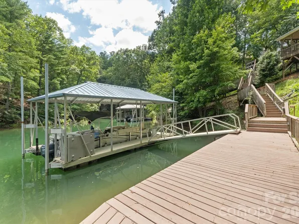 192 Lake Club Dr, Nebo, NC 28761