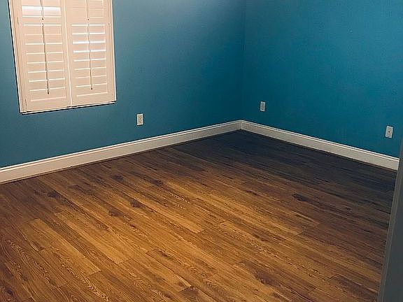 5th image of 4541 Hickory Shores Blvd