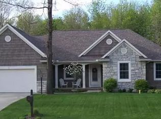 13745 Ranier Dr, Middlebury, IN 46540