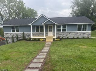 8 Elmhurst Rd, Milford, NJ 08848