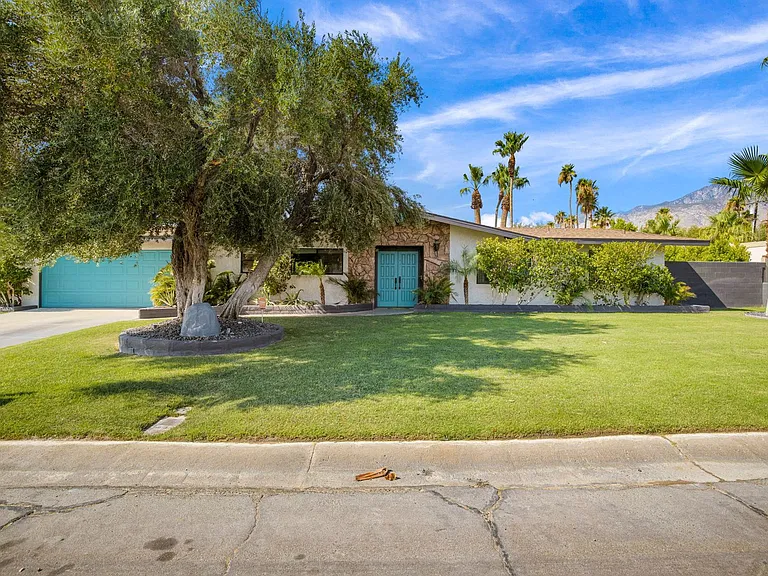 2445 E Del Lago Rd — Photo 1