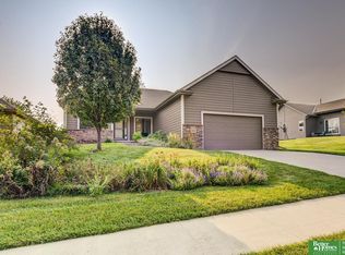 3143 S 134th St, Omaha, NE 68144