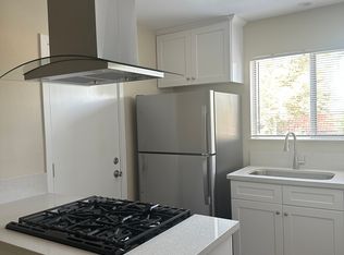 East Cypress, Redlands, CA 92373