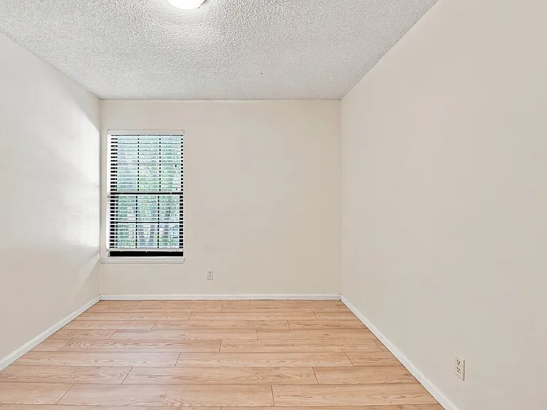 10960 W Florida Ave #122 — Photo 15