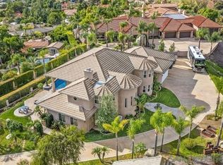 836 Camelot Pkwy, El Cajon, CA 92019