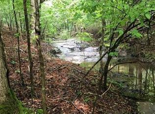 1121 Magnolia Dr, Madison, GA 30650