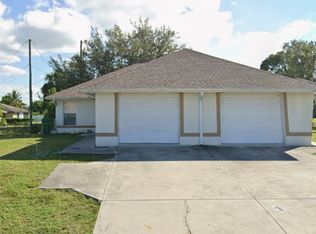 404 Hancock Bridge Pkwy, Cape Coral, FL 33990