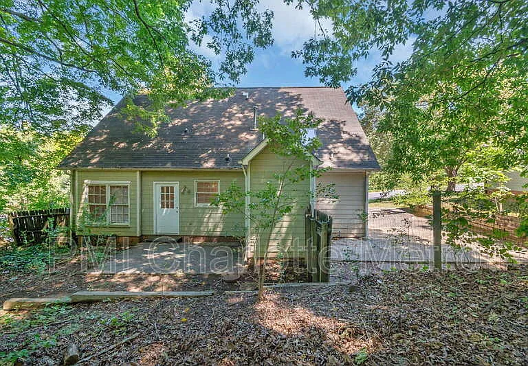 10800 Whittersham Dr — Photo 29