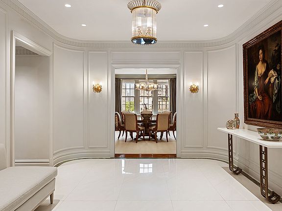 4th image of 580 Park Ave APT 7A