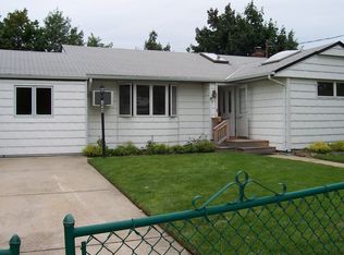 1845 Fairhaven Rd, East Meadow, NY 11554