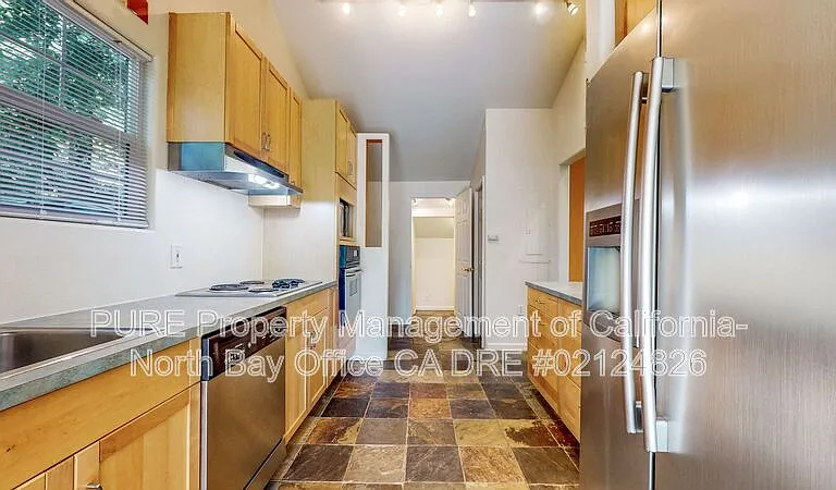17475 Summit Ave #A — Photo 7