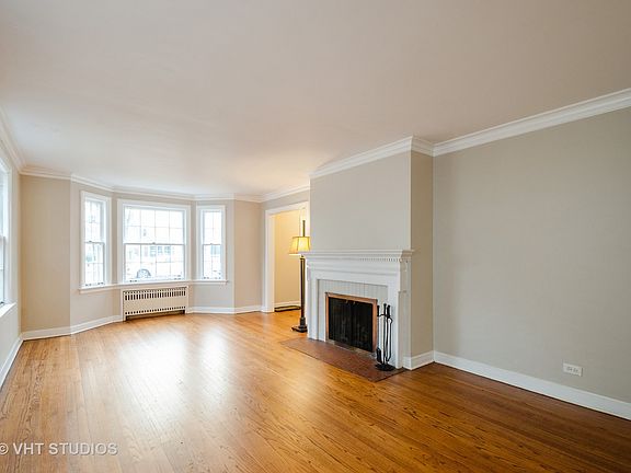 3rd image of 2339 Hastings Ave