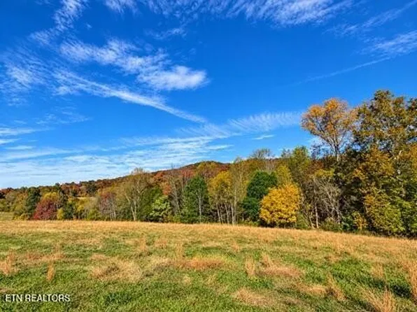 1285 N York Hwy, Byrdstown, TN 38549