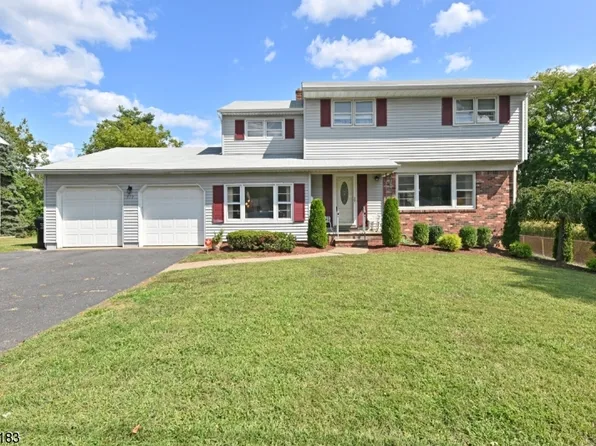 350 Forest Ave, Paramus Boro, NJ 07652