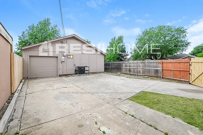 10503 Leroy Ct — Photo 14