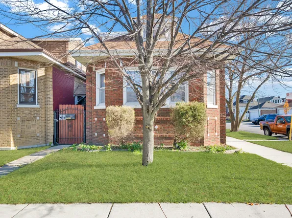 (undisclosed Address), Chicago, IL 60629