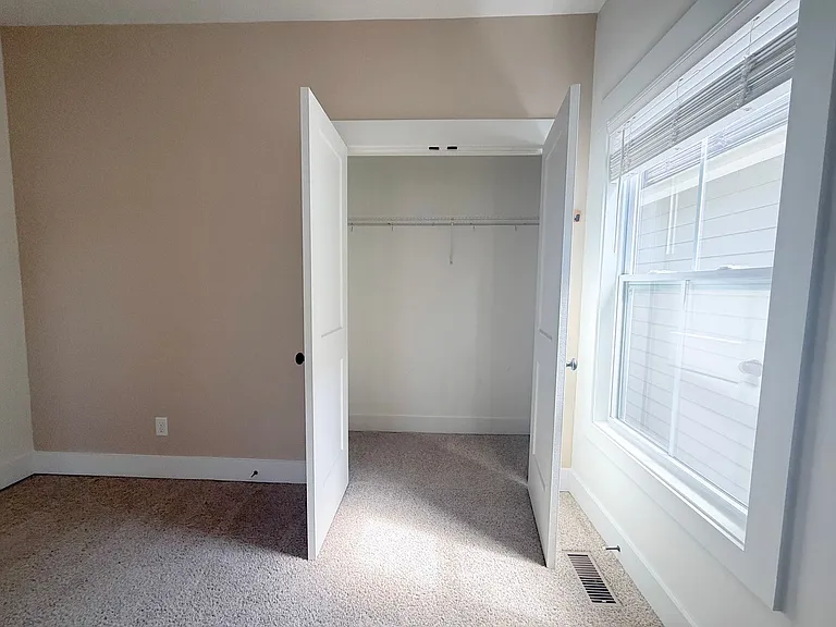 208 Allison Way — Photo 26