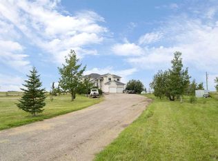 250257 NE Range Road 271, Rocky View County, AB T1Z0T7