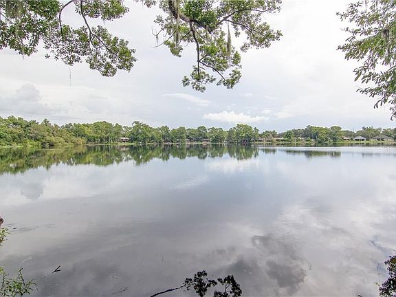4th image of 199 Savannah Park Loop