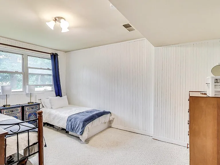 4704 Lance Ct — Photo 39