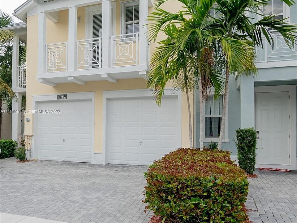 1st image of 10729 NW 76th Ln #10729