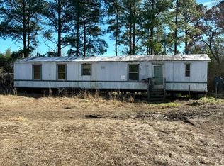 8128 Twisted Hickory Rd, Bladenboro, NC 28320