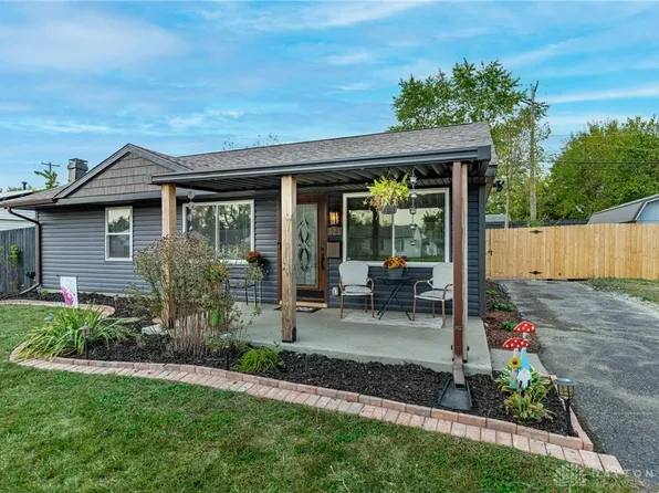 321 Stratmore St, New Carlisle, OH 45344
