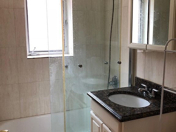 5th image of 147-30 Barclay Ave #3
