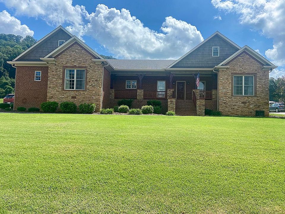 1st image of 119 Lake Creek Dr