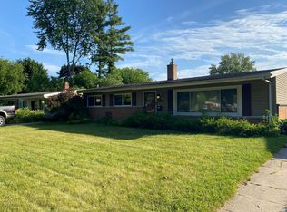 11514 Silver Dr, Sterling Heights, MI 48314
