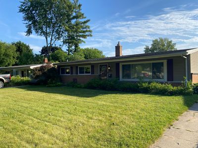 11514 Silver Dr, Sterling Heights, MI, 48314